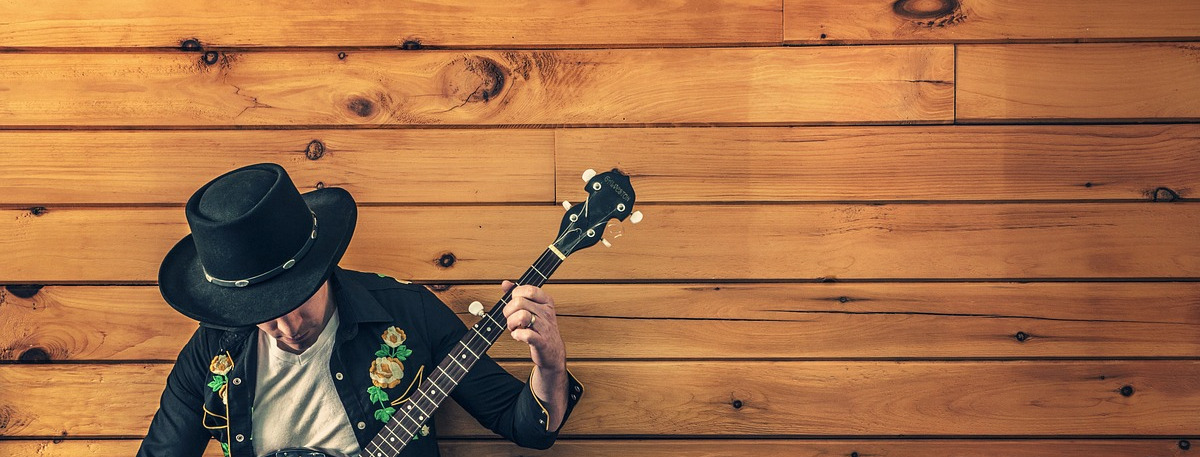 guitar studio acoustic instruments on wall